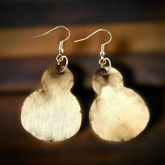 ⭐️ 5 for $25 Wood Festive Snowman Christmas Earrings - Picture 3 of 6